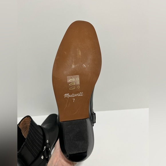 NWT Madewell The Santiago Western Ankle Boot in true black leather 7 comfortable - Picture 9 of 10